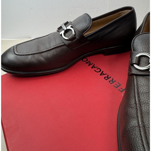 FERRAGAMO $995 Men\'s Foster Leather Loafers Size: 8.5 main image 9